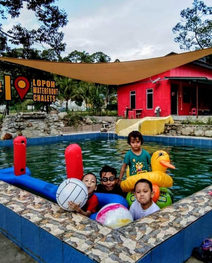 הוילה הולו לנגאט Lopoh Waterfront Budget Chalets מראה חיצוני תמונה